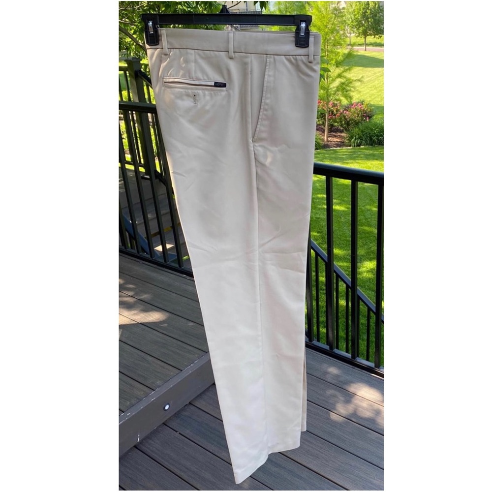 Men’s Greg Norman 32/34 Golf Pants